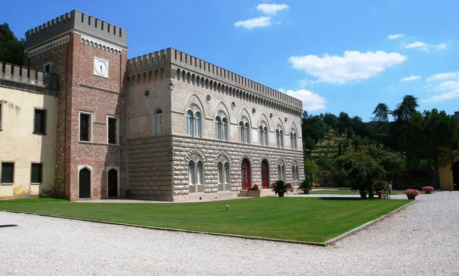 Castello di Lispida, Italy